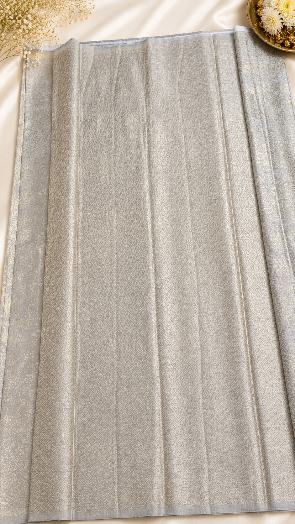 Soft Silk Off-White Floral Silver Zari Kanjivaram Saree