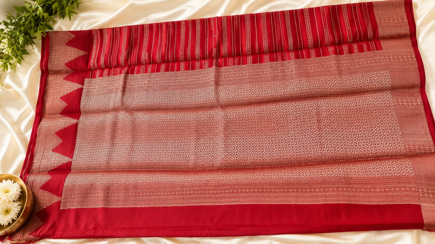 Sindoor Red Mysore Crepe Silk Saree – Silver Zari Veldhari Lines with Temple Border & Full Silver Zari Pallu