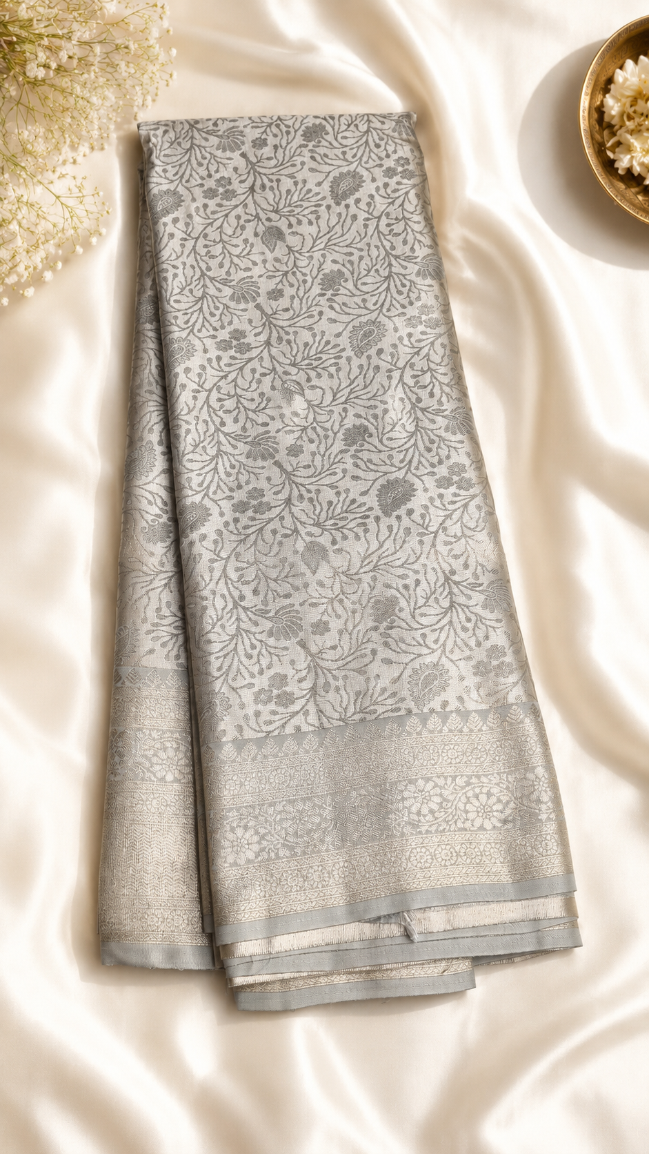 Soft Silk Off-White Floral Silver Zari Kanjivaram Saree